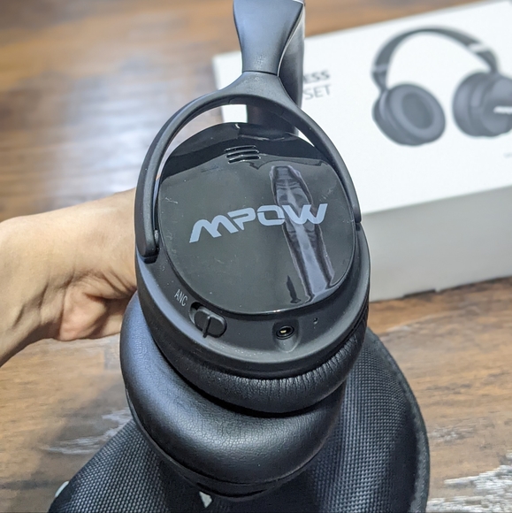 Mpow H5 wireless noise cancelling headphones - Picture 3 of 8